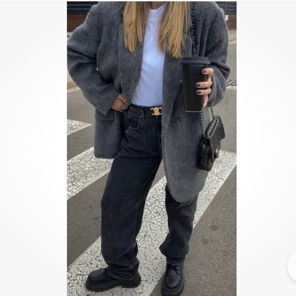 🦋 Bloggers Favorite 🦋 NWT Zara Faux Fur Soft Oversized Straight Cut Blazer M - Picture 5 of 16